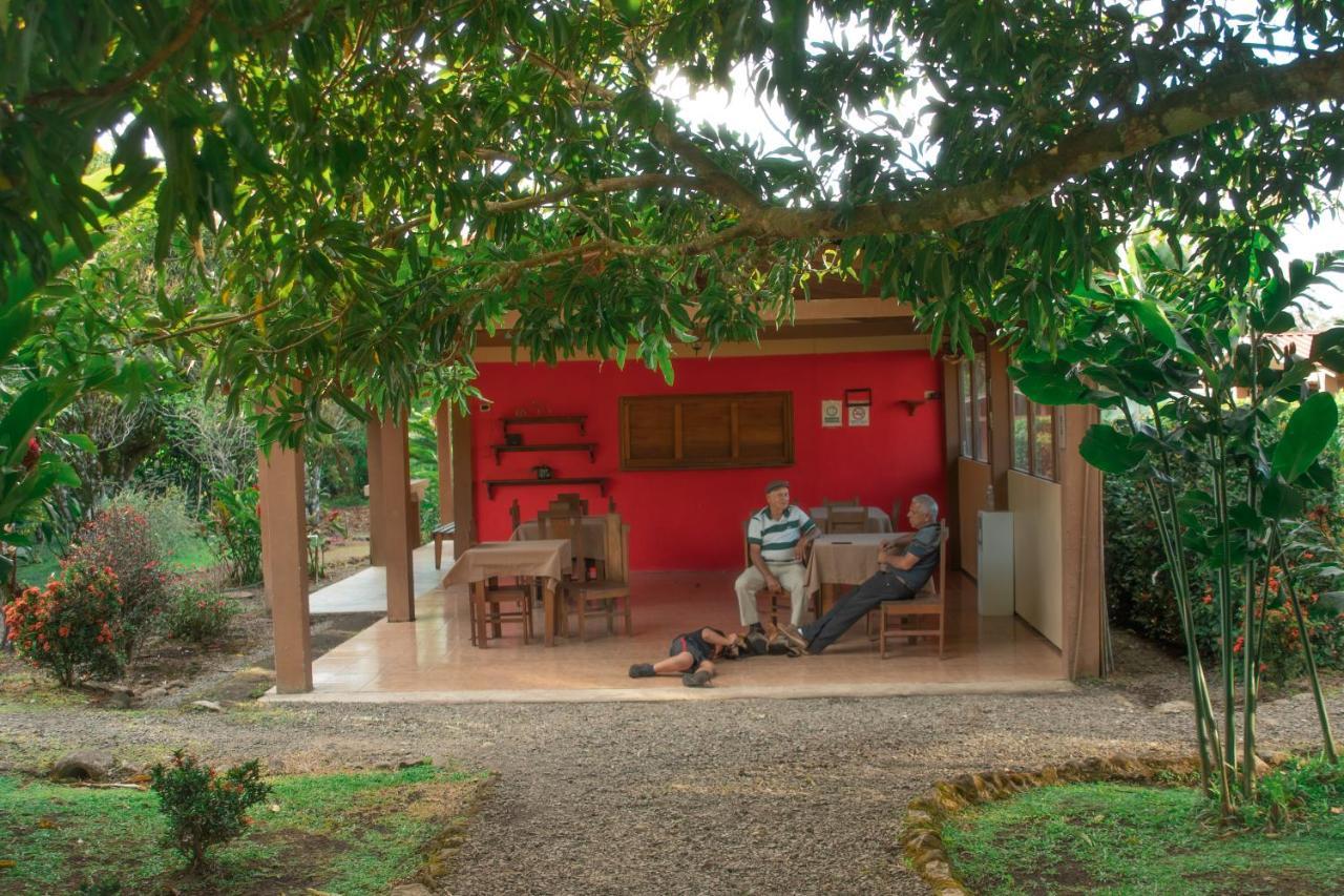Slow Travel Lodge Upala Exterior foto